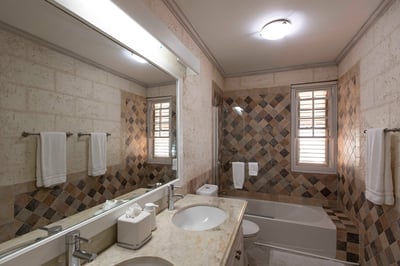 Luxury Villa Photo #27