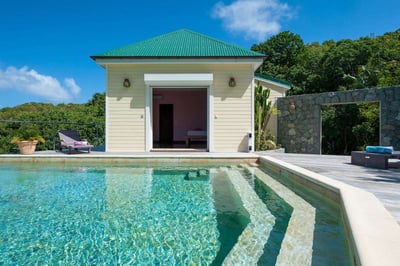 Luxury Villa Photo #6