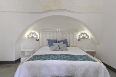 Luxury Villa Photo #31