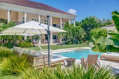 Luxury Villa Photo #7