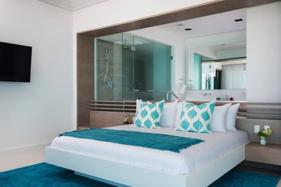 Luxury Villa Photo #35