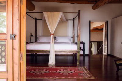 Luxury Villa Photo #12