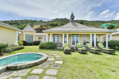 Luxury Villa Photo #2