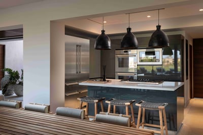 Luxury Villa Photo #6