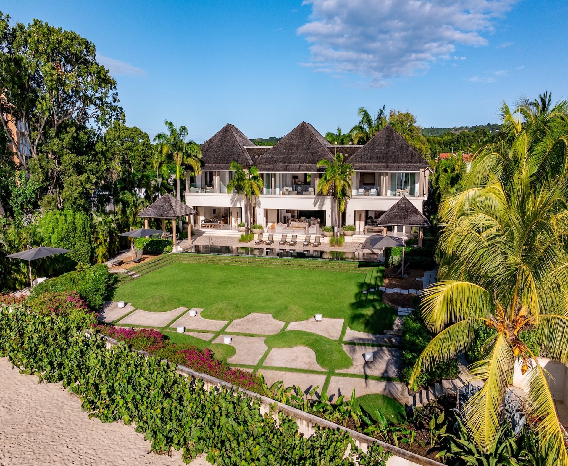 Godings Beach House - 3