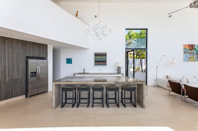 Luxury Villa Photo #11