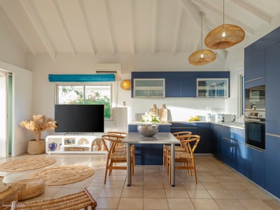 Luxury Villa Photo #14
