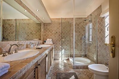 Luxury Villa Photo #24