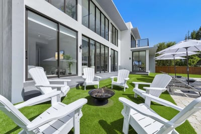 Luxury Villa Photo #11