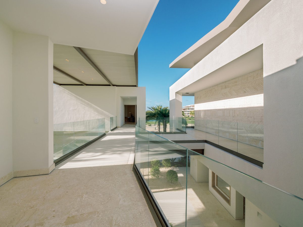Shemesh Residence