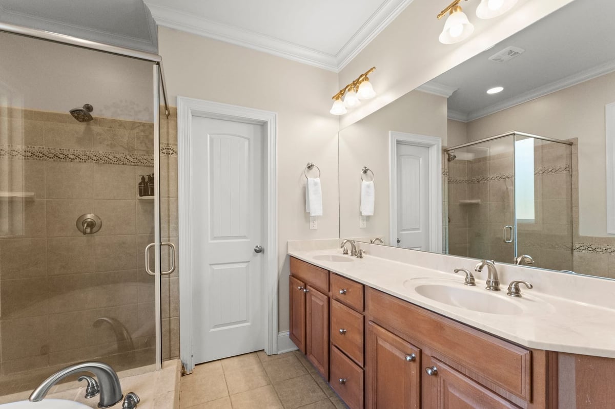 The Lookout Lakehouse