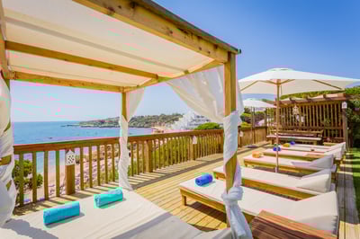 Luxury Villa Photo #13