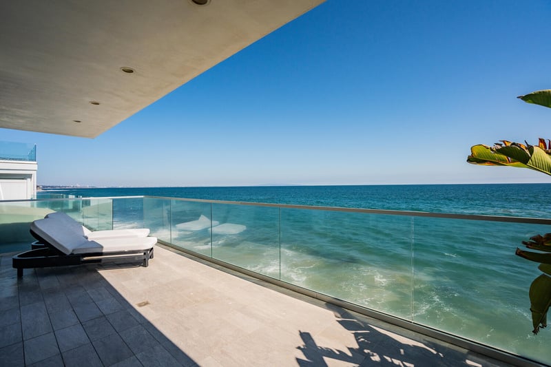 Las Tunas Beachfront