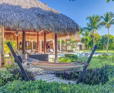 Luxury Villa Photo #27