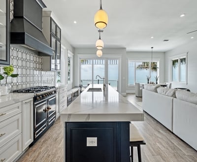 Luxury Villa Photo #12