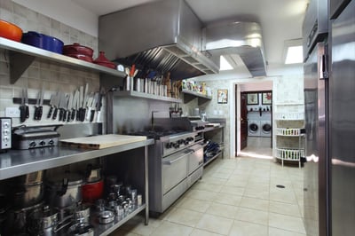 Luxury Villa Photo #15