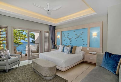 Luxury Villa Photo #18