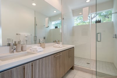 Luxury Villa Photo #36