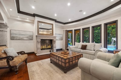 Luxury Villa Photo #19