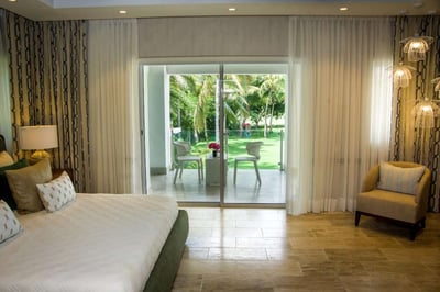 Luxury Villa Photo #23
