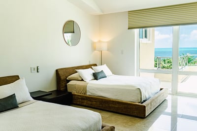 Luxury Villa Photo #29