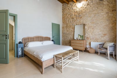 Luxury Villa Photo #50
