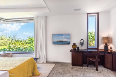 Luxury Villa Photo #48