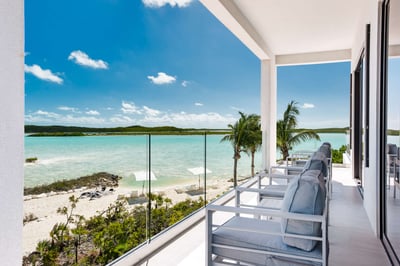 Luxury Villa Photo #24