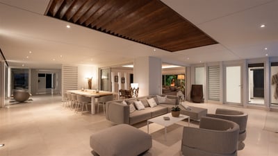 Outdoor Lounge