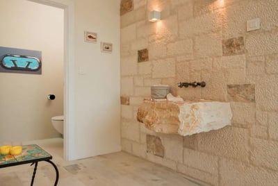 Luxury Villa Photo #33