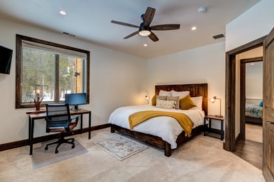 Luxury Villa Photo #24
