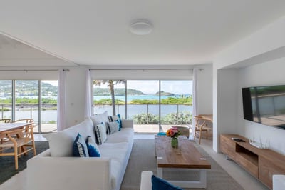 Luxury Villa Photo #13
