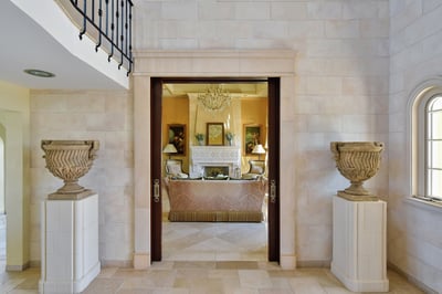 Luxury Villa Photo #19