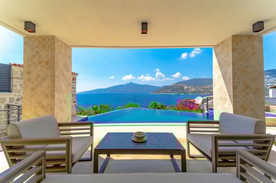 Luxury Villa Photo #19