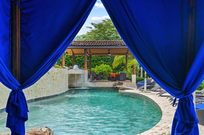 Luxury Villa Photo #8