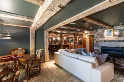 Luxury Villa Photo #12