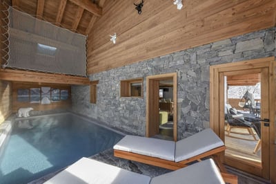 Luxury Villa Photo #27