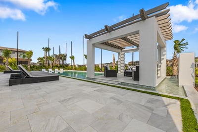 Luxury Villa Photo #5