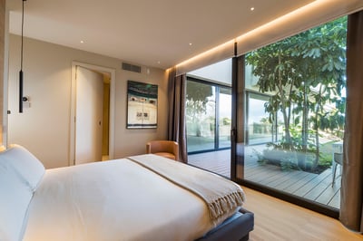 Luxury Villa Photo #67