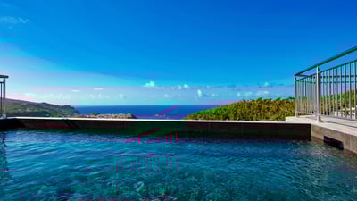 Luxury Villa Photo #16
