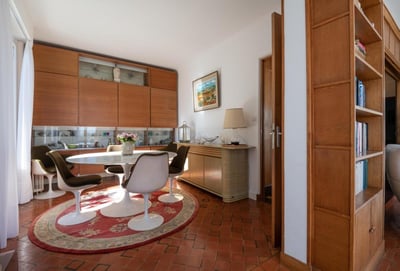 Luxury Villa Photo #18