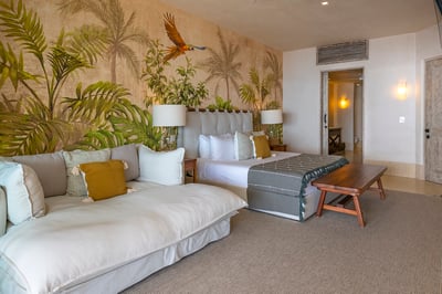 Luxury Villa Photo #42