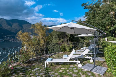 Luxury Villa Photo #61