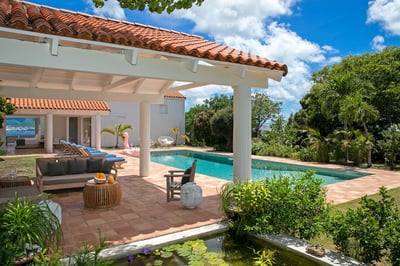 Luxury Villa Photo #5