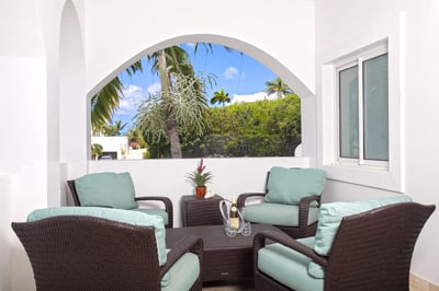 Luxury Villa Photo #9