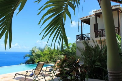 Luxury Villa Photo #6