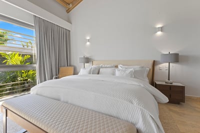 Luxury Villa Photo #52