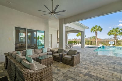 Luxury Villa Photo #9