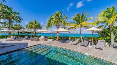 Luxury Villa Photo #5