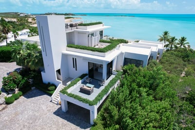 Luxury Villa Photo #19